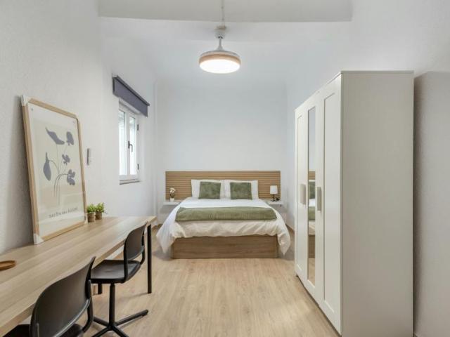 1 Dormitorio Shared Living/Roommate Granada Granada LS101097386