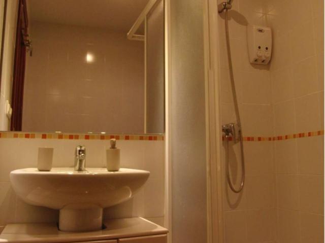 1 Dormitorio Shared Living/Roommate Granada Granada LS101670816