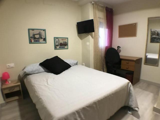 1 Dormitorio Shared Living/Roommate Granada Granada LS101850070
