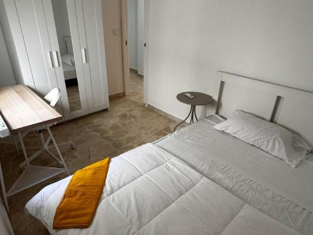 1 Dormitorio Shared Living/Roommate Jaén Jaén LS102308722