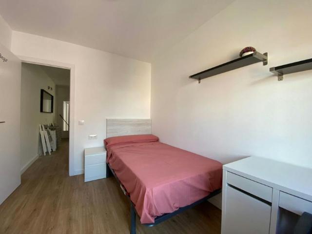 1 Dormitorio Shared Living/Roommate L'Hospitalet De Llobregat L'Hospitalet De Llobregat LS100717760