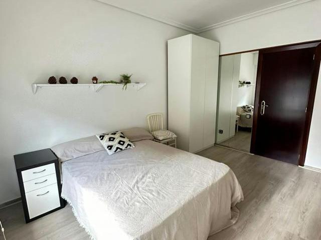 1 Dormitorio Shared Living/Roommate Logroño Logroño LS75008722