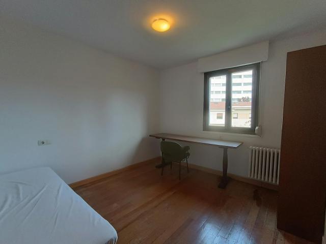 1 Dormitorio Shared Living/Roommate Pamplona Pamplona LS85314533
