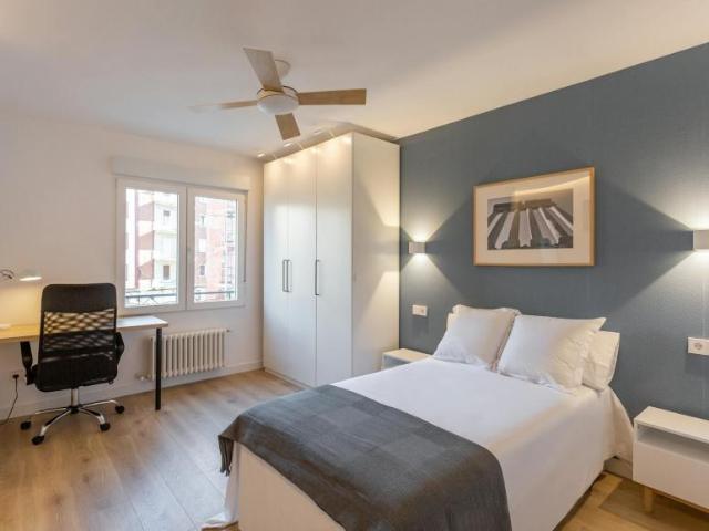 1 Dormitorio Shared Living/Roommate Pamplona Pamplona 104784095