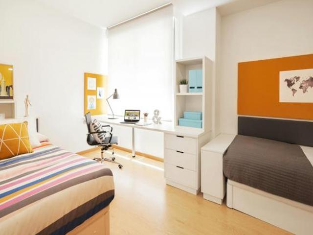 1 Dormitorio Shared Living/Roommate Pamplona Pamplona 73739168