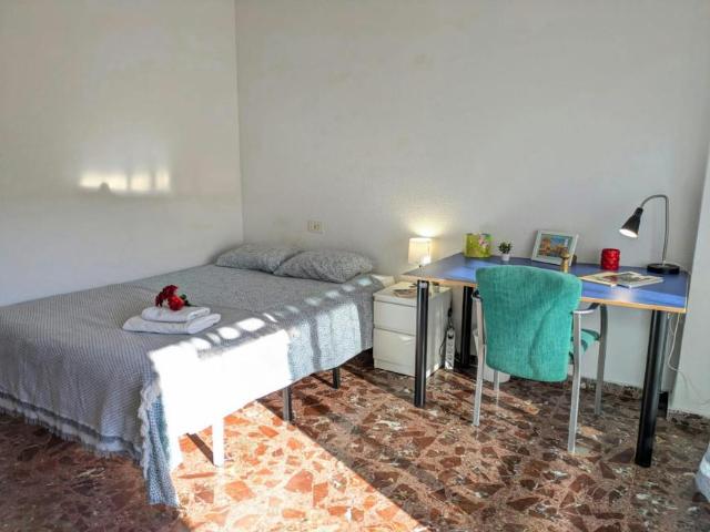1 Dormitorio Shared Living/Roommate Paterna Paterna 103303144