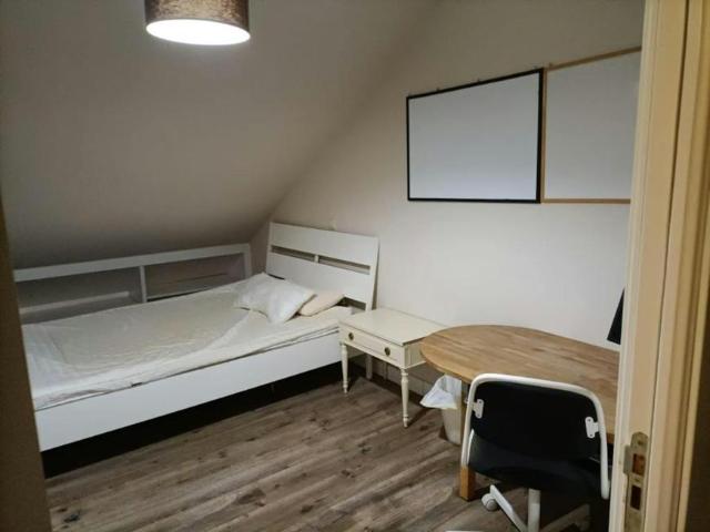1 Dormitorio Shared Living/Roommate Pozuelo De Alarcón Pozuelo De Alarcón LS99690335