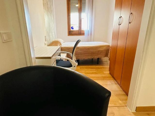1 Dormitorio Shared Living/Roommate Reus Reus 104536995
