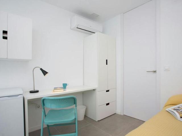 1 Dormitorio Shared Living/Roommate Rocafort Rocafort 100717487