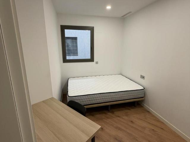 1 Dormitorio Shared Living/Roommate Sabadell Sabadell 104783308