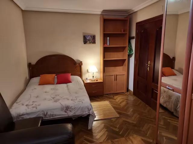1 Dormitorio Shared Living/Roommate Salamanca Salamanca LS95926177