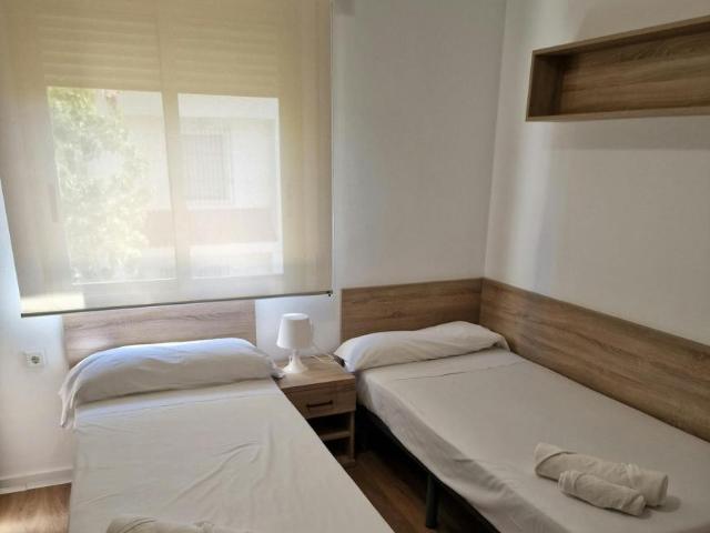 1 Dormitorio Shared Living/Roommate Sevilla Sevilla 94995829