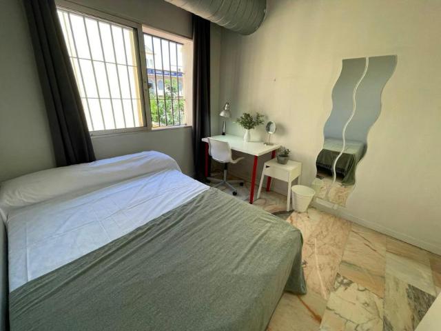 1 Dormitorio Shared Living/Roommate Sevilla Sevilla 99882774