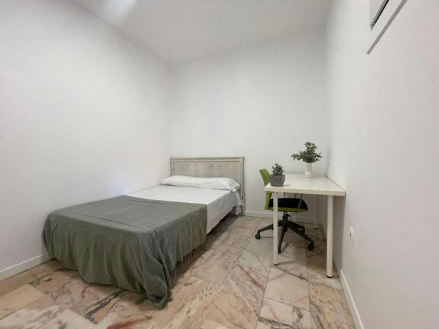 1 Dormitorio Shared Living/Roommate Sevilla Sevilla LS100719310