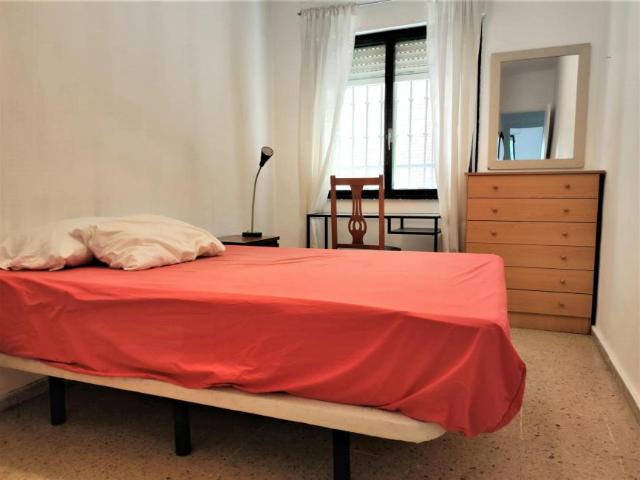 1 Dormitorio Shared Living/Roommate Sevilla Sevilla LS100732492