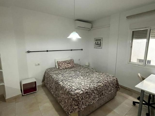 1 Dormitorio Shared Living/Roommate Sevilla Sevilla LS100732915