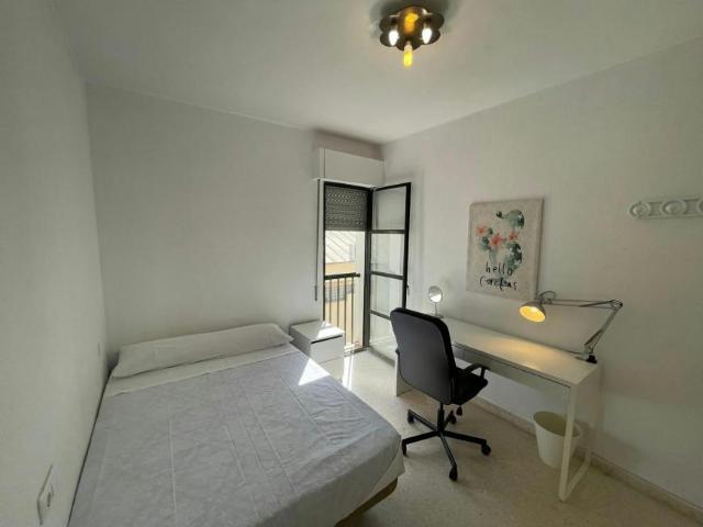1 Dormitorio Shared Living/Roommate Sevilla Sevilla LS101843200