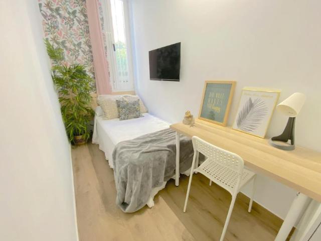 1 Dormitorio Shared Living/Roommate Sevilla Sevilla LS102436335