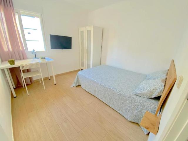 1 Dormitorio Shared Living/Roommate Sevilla Sevilla LS102436404