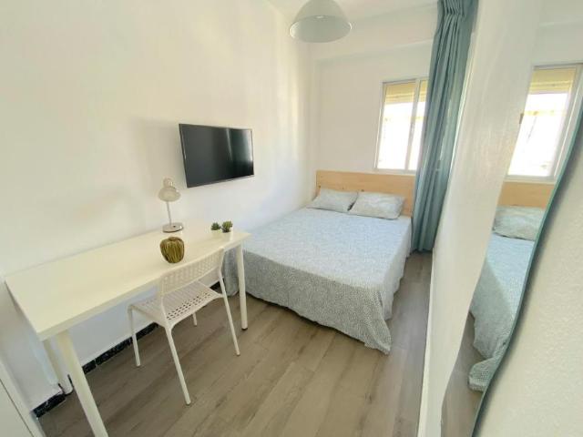 1 Dormitorio Shared Living/Roommate Sevilla Sevilla LS102436409