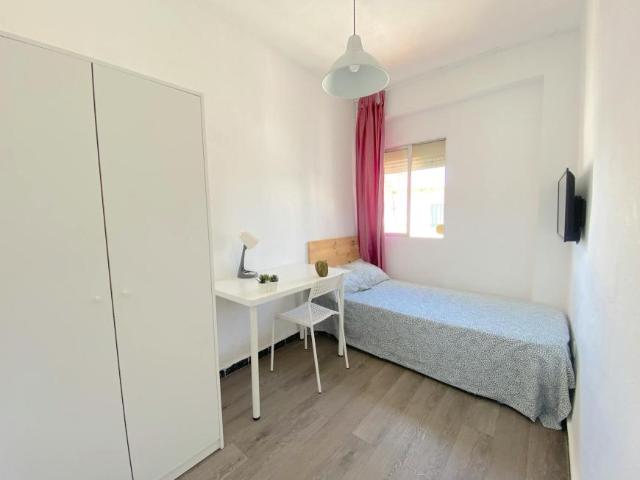 1 Dormitorio Shared Living/Roommate Sevilla Sevilla LS102436412