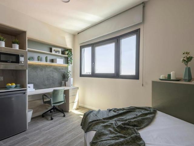 1 Dormitorio Shared Living/Roommate Sevilla Sevilla LS102848934