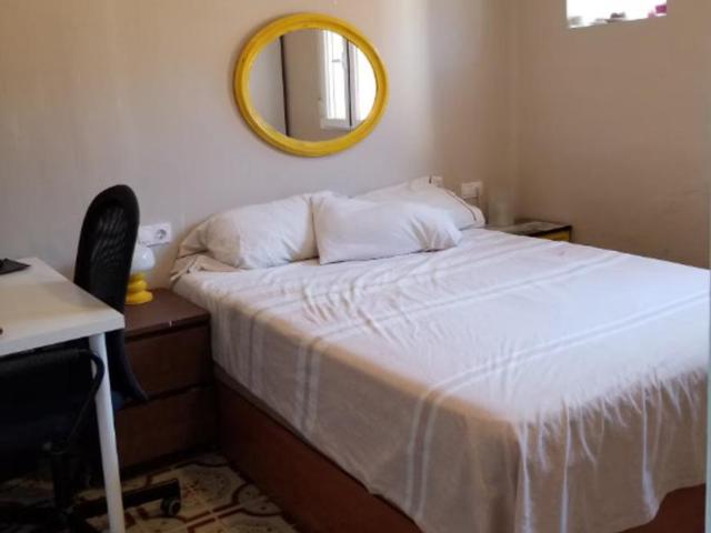 1 Dormitorio Shared Living/Roommate Seville Seville 99387442