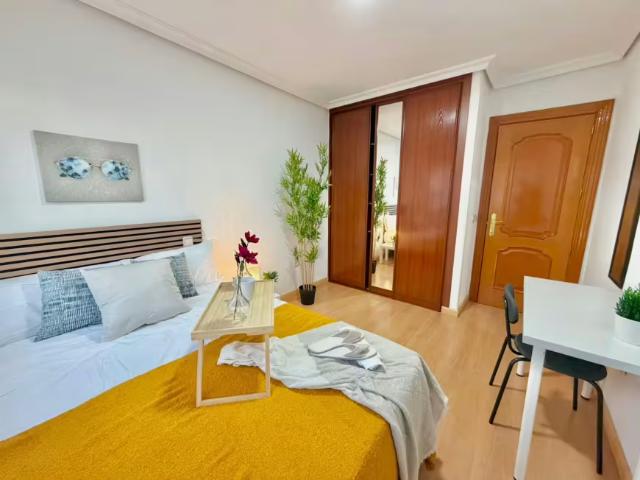 1 Dormitorio Shared Living/Roommate Toledo Toledo 98101443