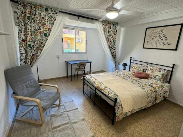 1 Dormitorio Shared Living/Roommate Torrent Torrent 104783440