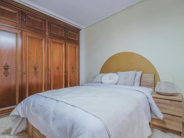 1 Dormitorio Shared Living/Roommate Torrent Torrent LS102849885