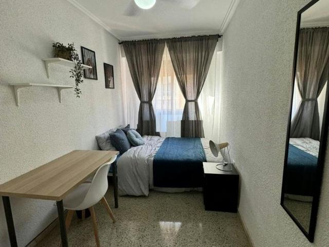 1 Dormitorio Shared Living/Roommate Torrent Torrent LS102813948