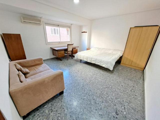 1 Dormitorio Shared Living/Roommate Valencia Valencia LS100674376