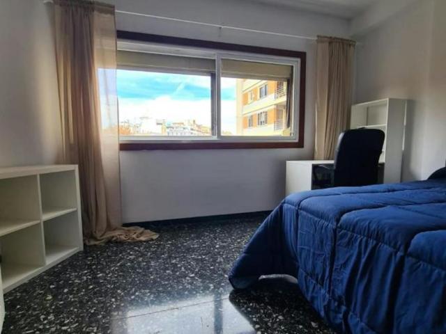 1 Dormitorio Shared Living/Roommate Valencia Valencia LS99634960