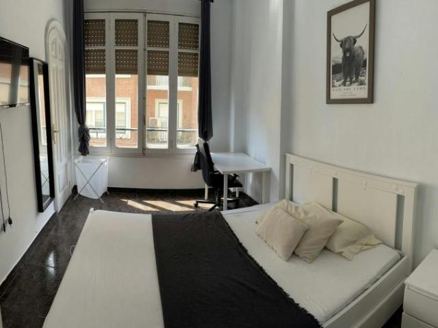 1 Dormitorio Shared Living/Roommate Valencia Valencia LS99690203