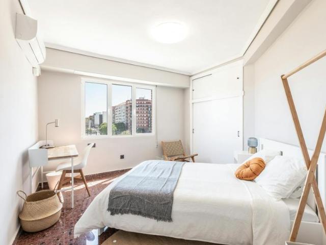 1 Dormitorio Shared Living/Roommate Valencia Valencia 104143395