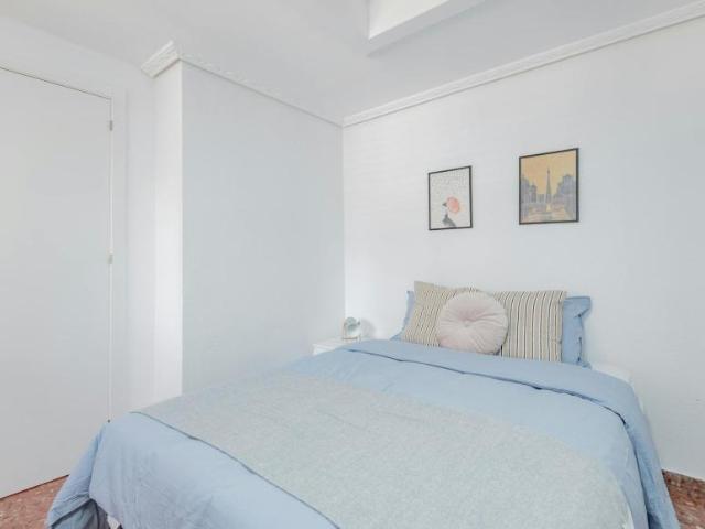 1 Dormitorio Shared Living/Roommate Xirivella Xirivella 104471994