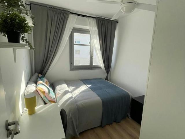 1 Dormitorio Shared Living/Roommate Xirivella Xirivella 104783312