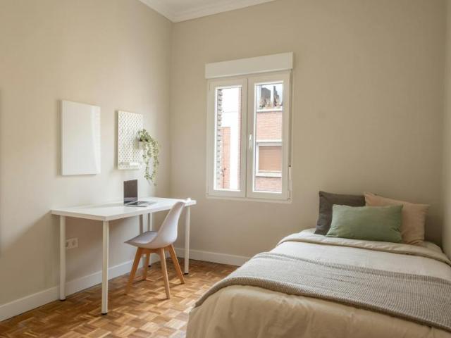 1 Dormitorio Shared Living/Roommate Zaragoza Zaragoza LS101097418