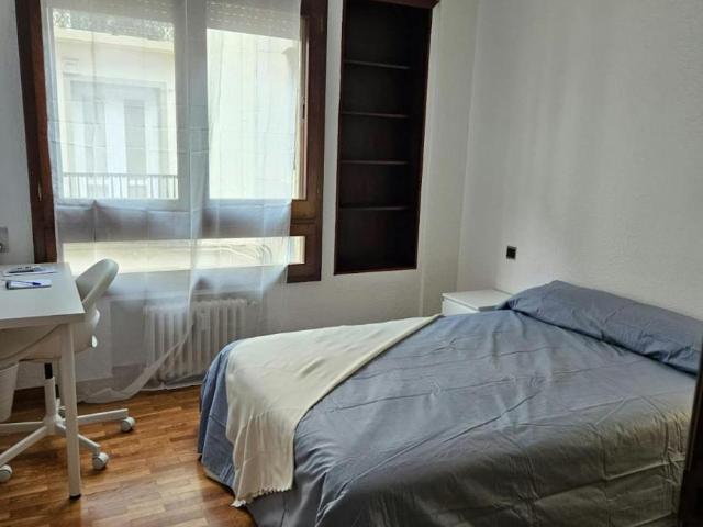 1 Dormitorio Shared Living/Roommate Zaragoza Zaragoza LS101842111
