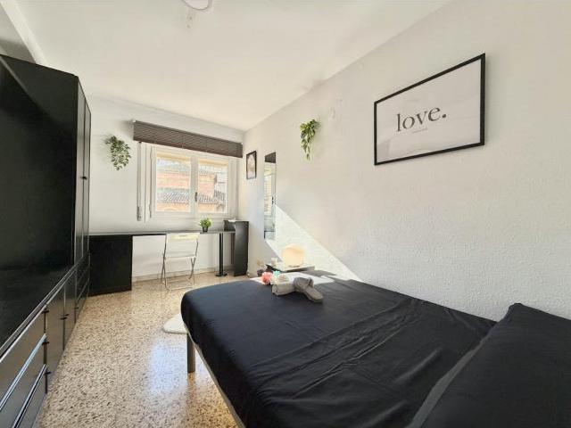 1 Dormitorio Shared Living/Roommate Zaragoza Zaragoza LS85579261