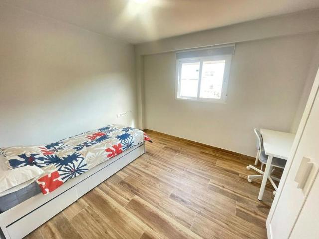 1 Dormitorio Shared Living/Roommate Zaragoza Zaragoza LS95266166