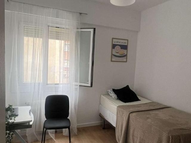 1 Dormitorio Shared Living/Roommate Zaragoza Zaragoza 104987744