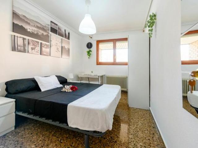 1 Dormitorio Shared Living/Roommate Zaragoza Zaragoza 85518440