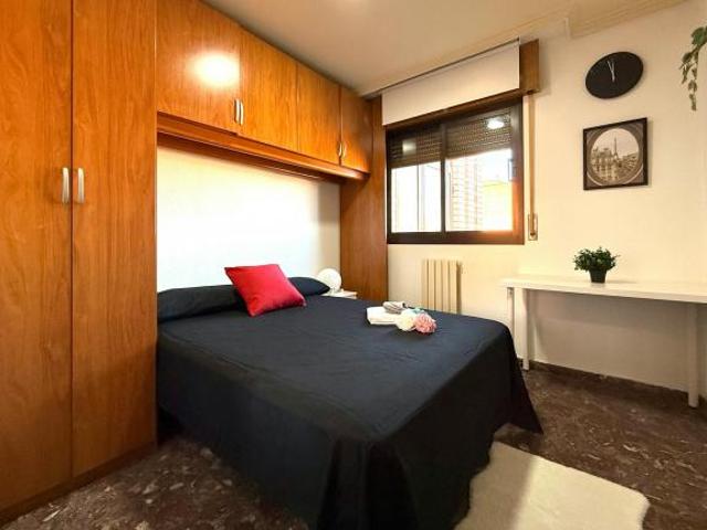 1 Dormitorio Shared Living/Roommate Zaragoza Zaragoza 85579270