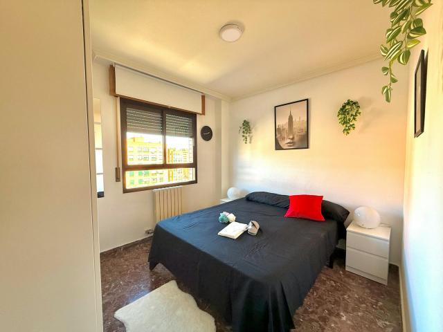 1 Dormitorio Shared Living/Roommate Zaragoza Zaragoza 85579271
