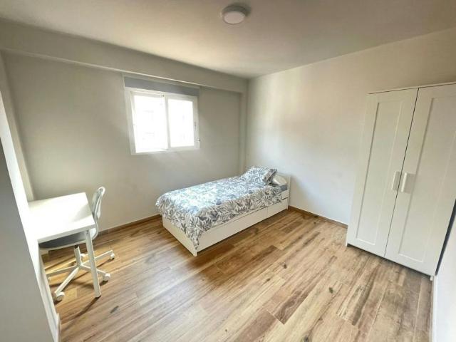 1 Dormitorio Shared Living/Roommate Zaragoza Zaragoza 95266170