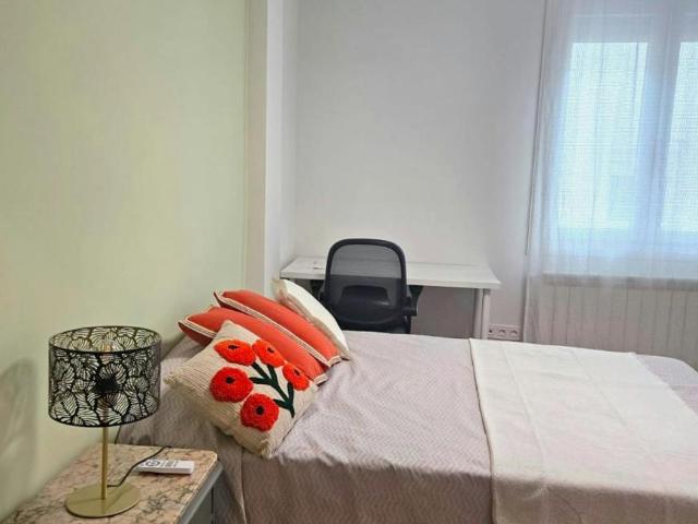 1 Dormitorio Shared Living/Roommate Zaragoza Zaragoza 99685014