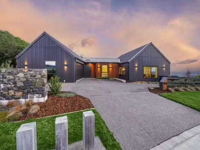 1 Eaglesfield Close, Westmorland, NZ 8025 House for Sale