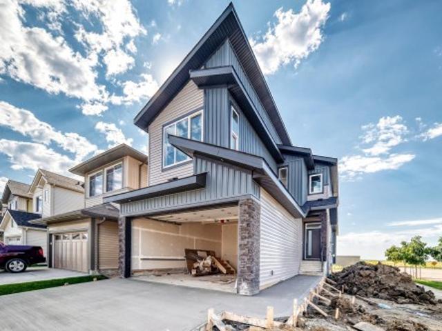 1 Elliott Wynd, Fort Saskatchewan, AB, T8L 0Z4 house for sale | Listing ID E4505 | Royal LePage