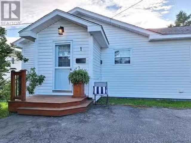 1 Empire Avenue, Stephenville, NL, A2N 1X4 house for sale L.